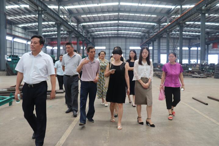 “湘軍故里，鋼鐵新城”我院助力婁底市開啟創(chuàng)新發(fā)展新篇章
