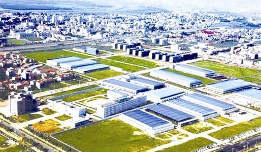 2016年，襄陽高新區(qū)營收突破3000億大關(guān)