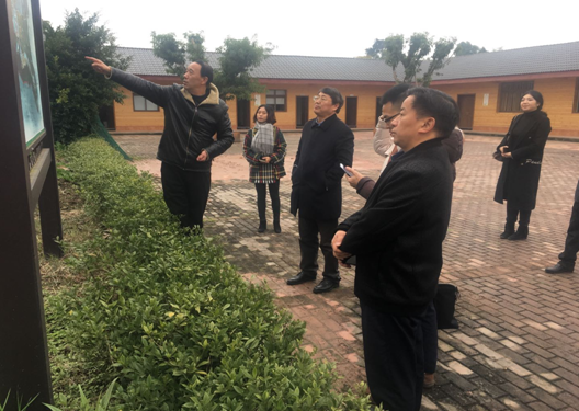 探索鄉(xiāng)村振興新模式，爭(zhēng)當(dāng)鄉(xiāng)村振興排頭兵——我院助力“中華龍鄉(xiāng)”重慶銅梁區(qū)高位推進(jìn)鄉(xiāng)村振興戰(zhàn)略