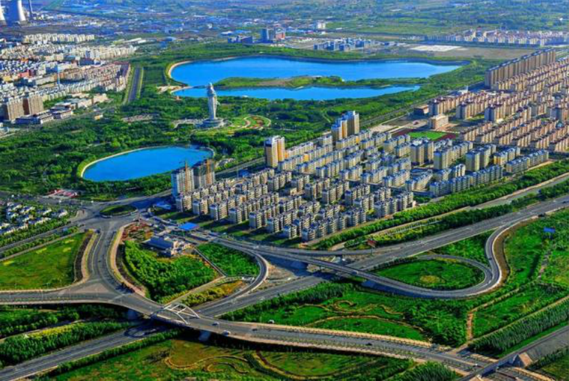 河西走廊經(jīng)濟(jì)帶——絲綢之路生命線(xiàn)上的科技之光系列報(bào)道之一 走進(jìn)明珠嘉峪關(guān)，雄關(guān)腳下譜新篇